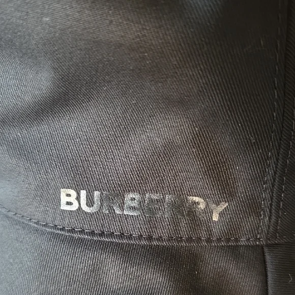 Burberry Reversible Check Bucket Hat - Picture 10 of 12